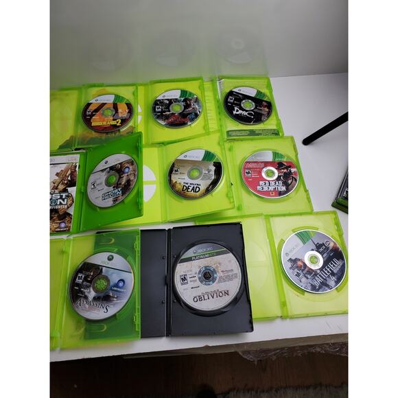 Microsoft Xbox 360 (Kinect) Huge Mixed Lot of 13 (FPS, Role-Playing) Video Games - Picture 2 of 7